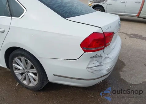 2013 Volkswagen Passat 2.5L Sel из США, поврежденный, VIN 1VWCH7A37DC074962